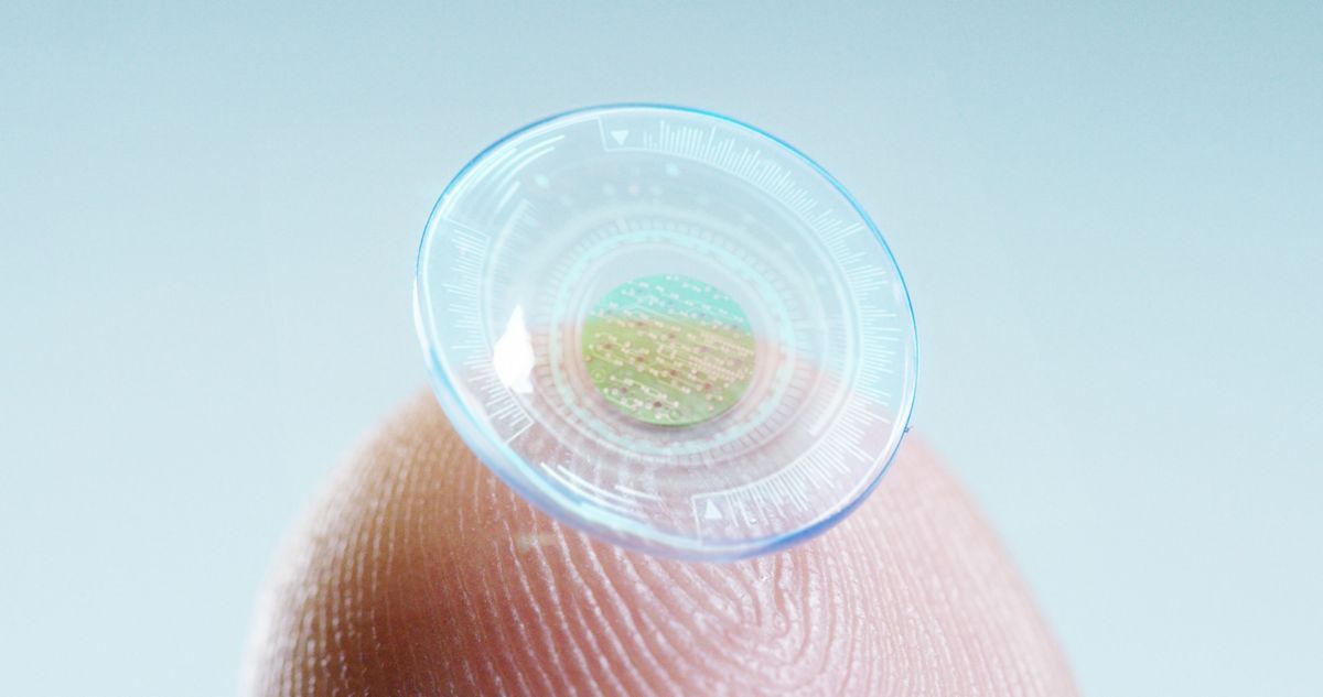 Researchers at Purdue University developed a soft contact lens that diagnoses and monitors eye diseases