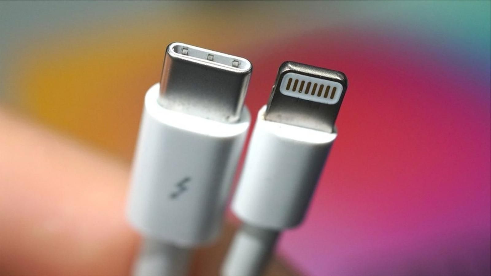 USB-C charged iPhones are coming, whether Apple likes it or not