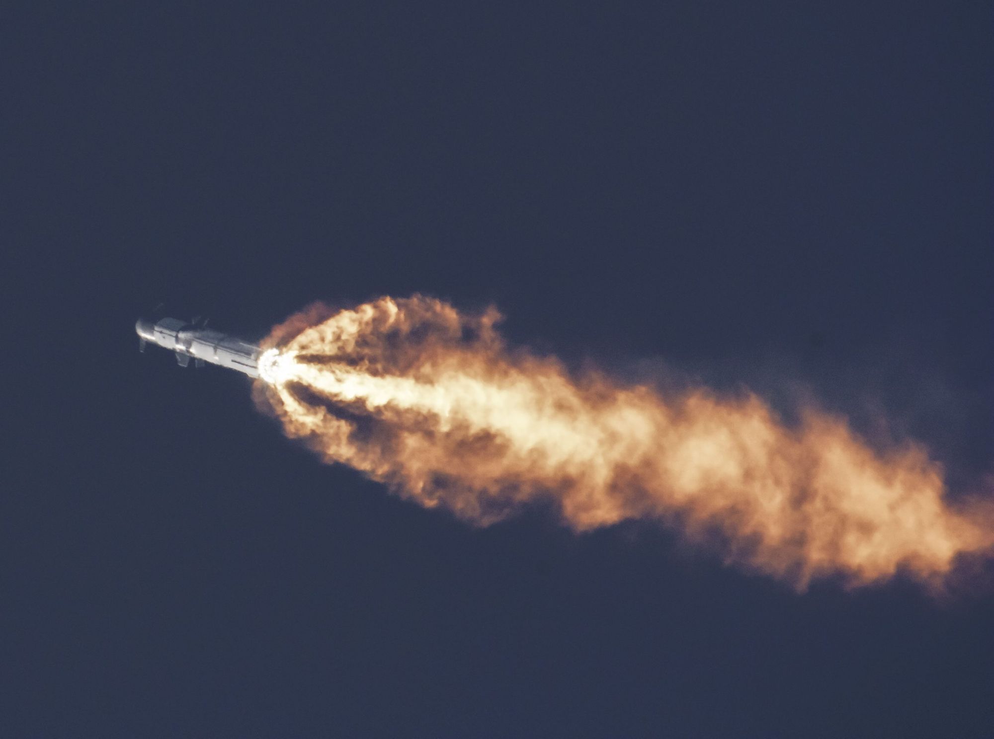 SpaceX's Starship lifts off on epic test flight, then explodes in 'rapid unscheduled disassembly'